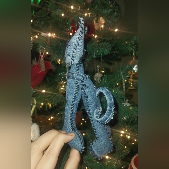 Handcrafted Denim Cat - Picture 3 of 6